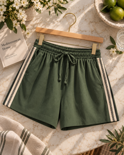 Short deportivo con líneas